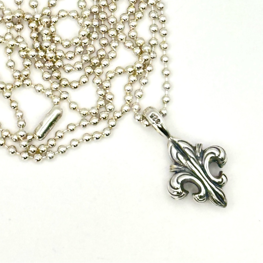Lagos Silver Fleur de Lis Pendant Necklace